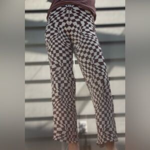 Soft knit cropped kick flare pants--checkerboard